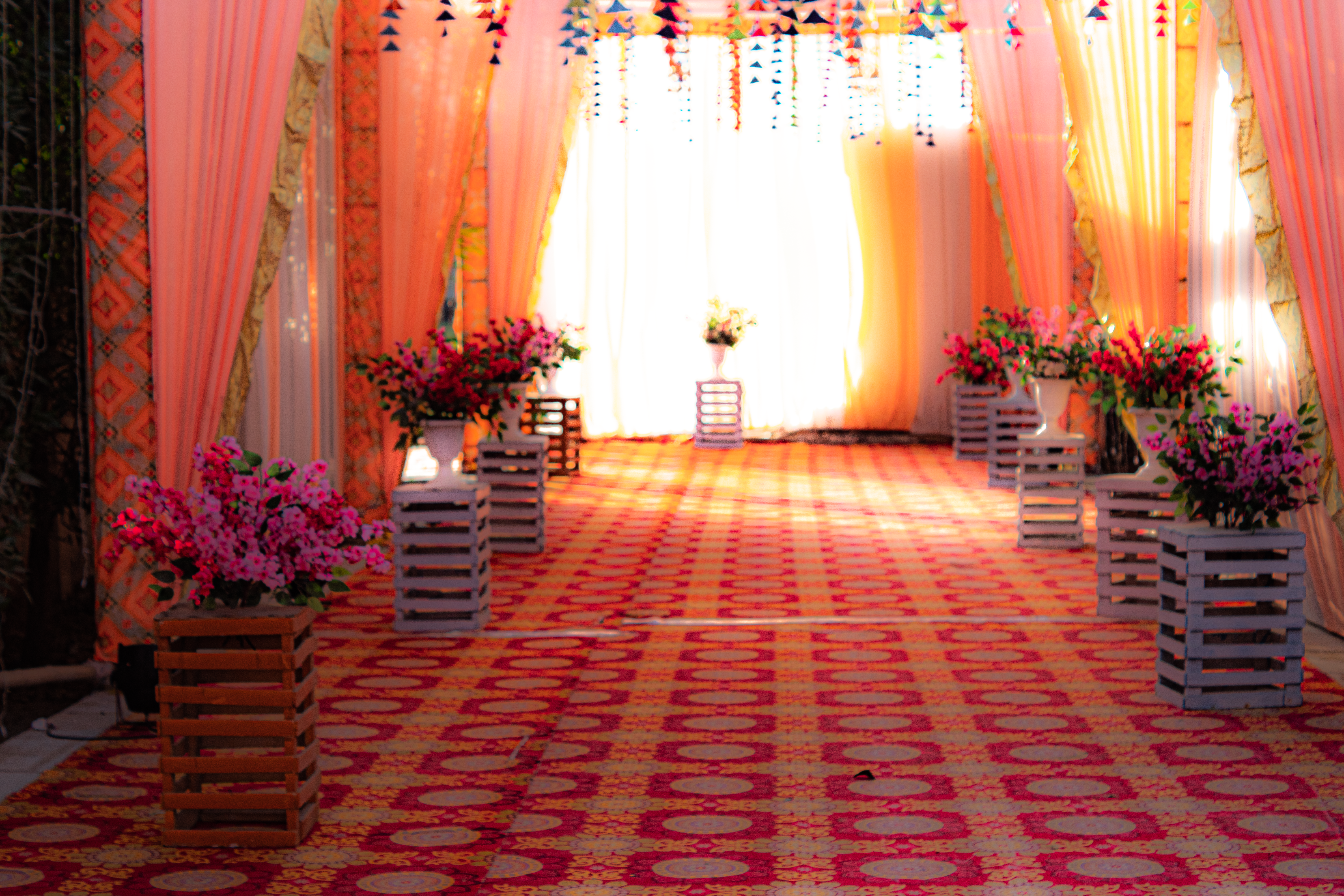 Royal wedding hall decoration in jaipur”, “luxury marriage garden setup
